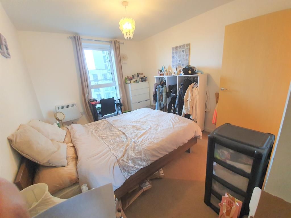 Property photo 3 of 12 Bedroom