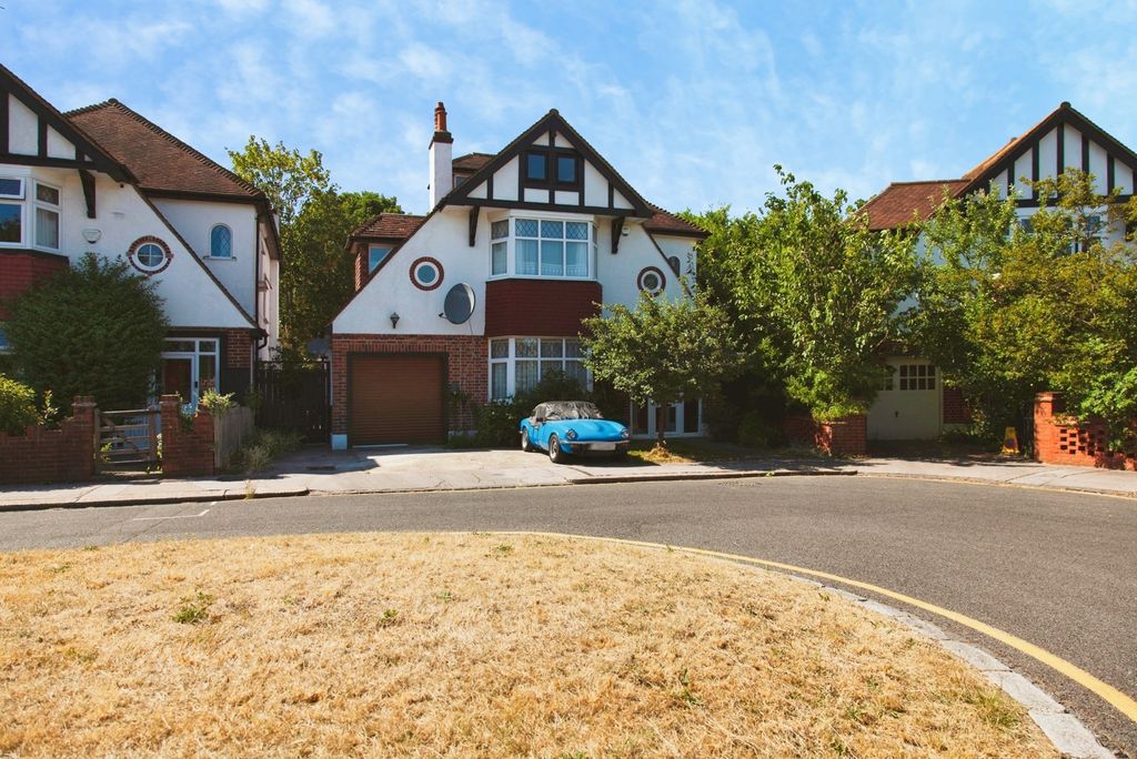 Property photo 1 of 22 Pbox-Img.Jpg