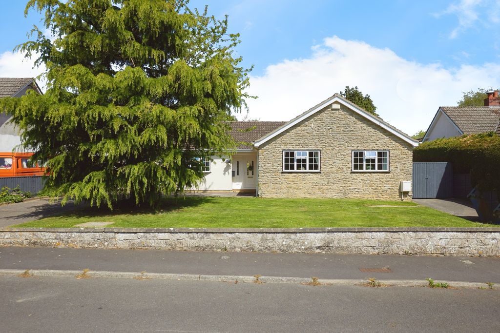 Property photo 1 of 23 Front View