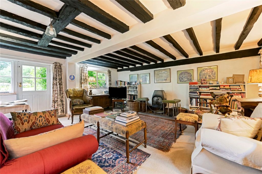 Property photo 3 of 25 Drawing Room