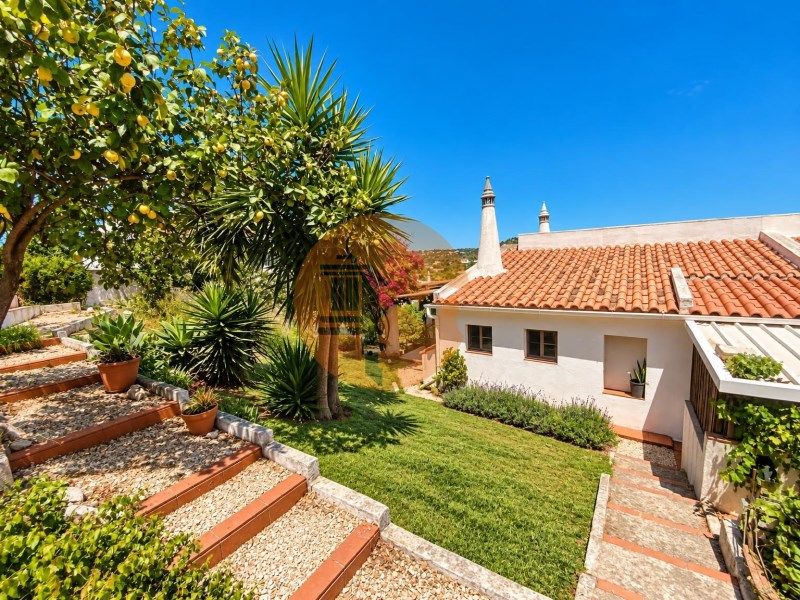 Property photo 1 of 37