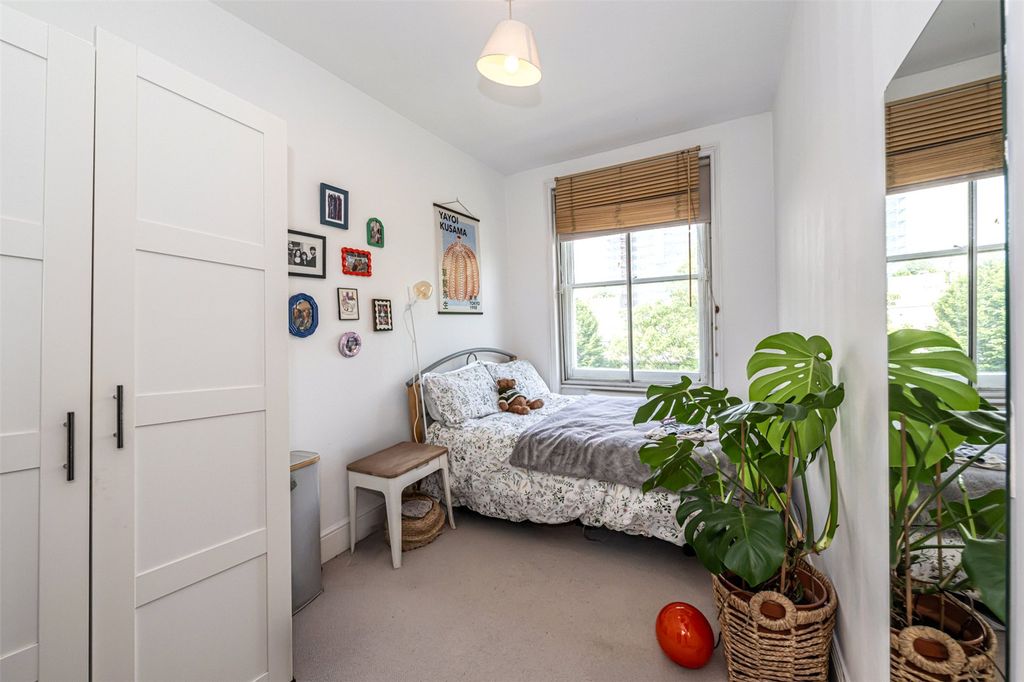 Property photo 3 of 7 Picture No. 02