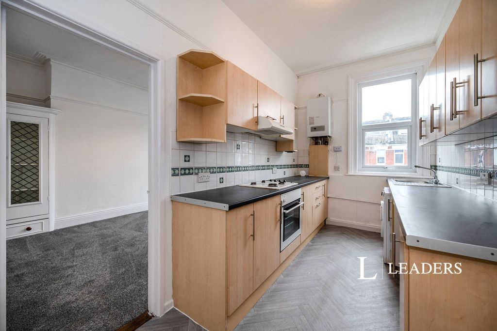 Property photo 2 of 10 Picture No. 03