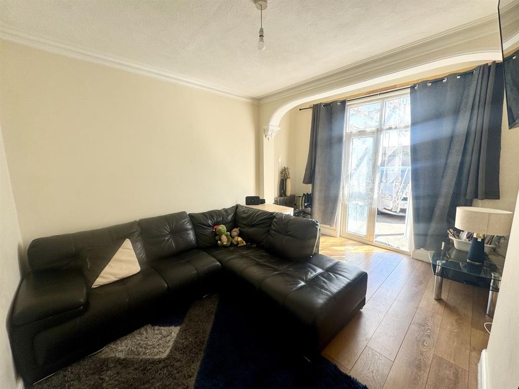 Property photo 1 of 15 Img_2422.Jpg