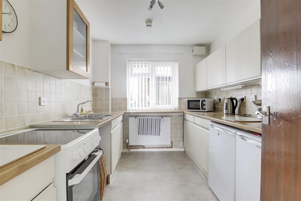 Property photo 1 of 11 10159.Jpg