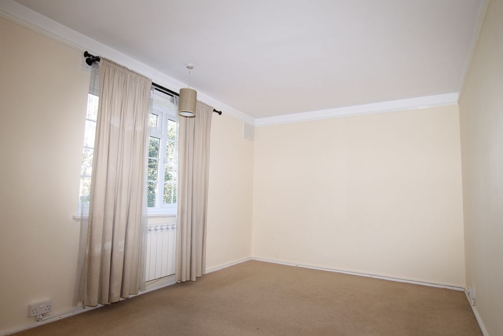 Property photo 2 of 5 Picture No. 01