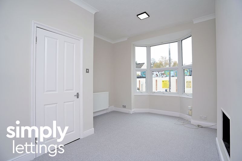 Property photo 2 of 8 Photo 1