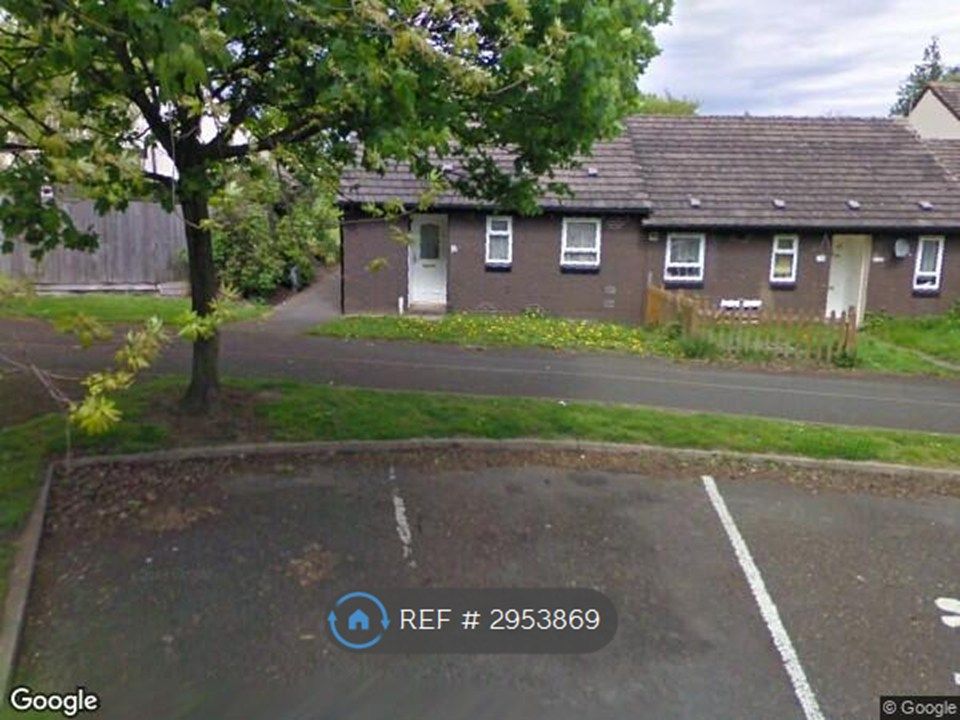 Property photo 1 of 12