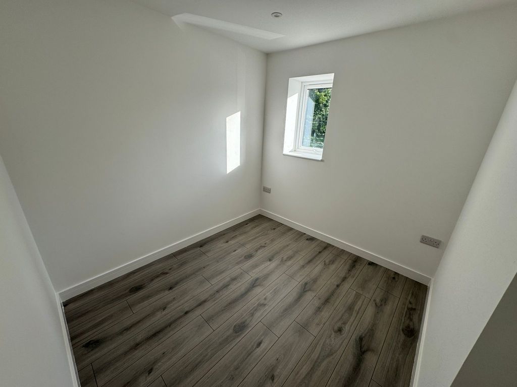 Property photo 3 of 4 Gallery