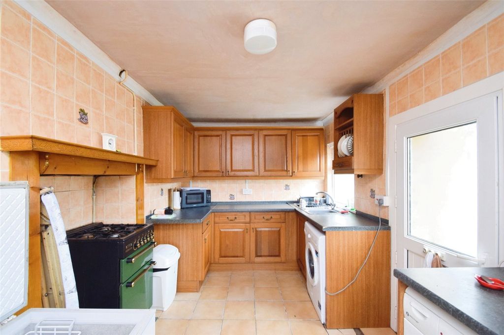 Property photo 2 of 17 Picture No. 03