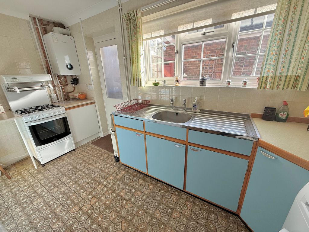 Property photo 3 of 14 37 Jervis Avenue Kitchen 1