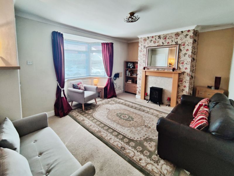 Property photo 2 of 9 Photo 8