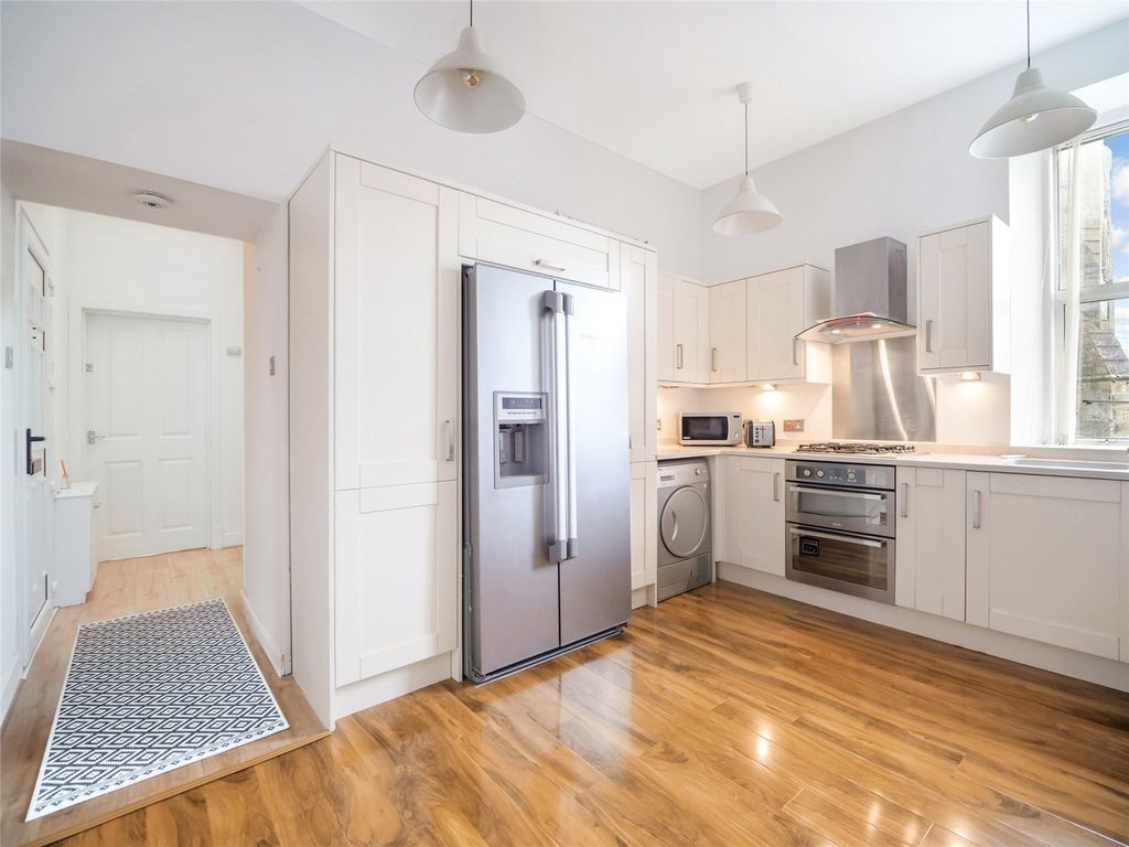 Property photo 3 of 12 Kitchen