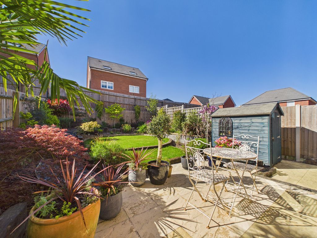 Property photo 2 of 13 Photo 19