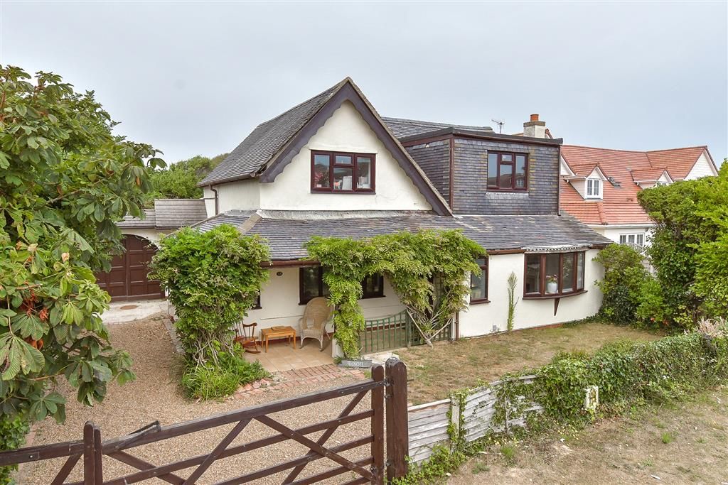 Property photo 1 of 11 External (Web)