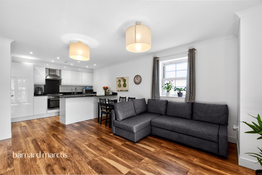 Property photo 3 of 20