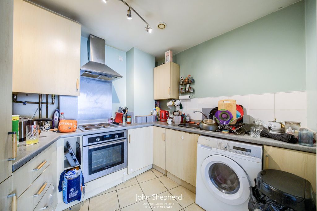 Property photo 3 of 7 Picture No. 06