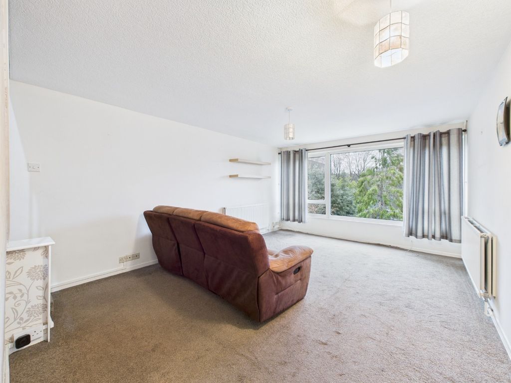 Property photo 1 of 8 5279591