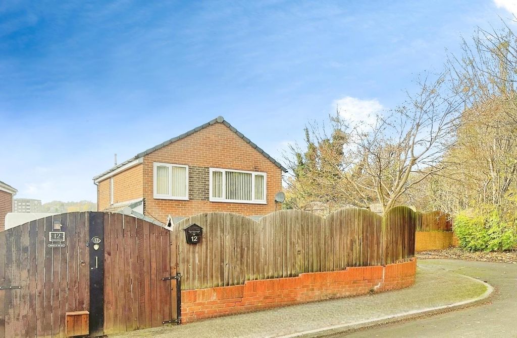 Property photo 1 of 28 Exterior