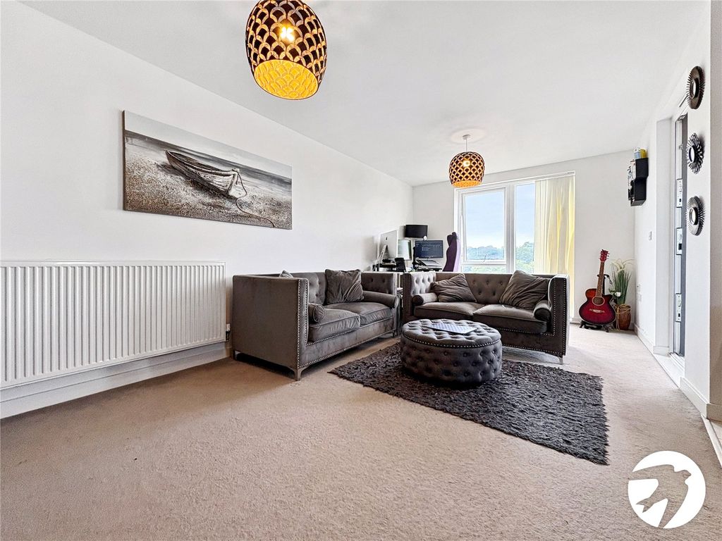Property photo 2 of 14 Picture No. 07