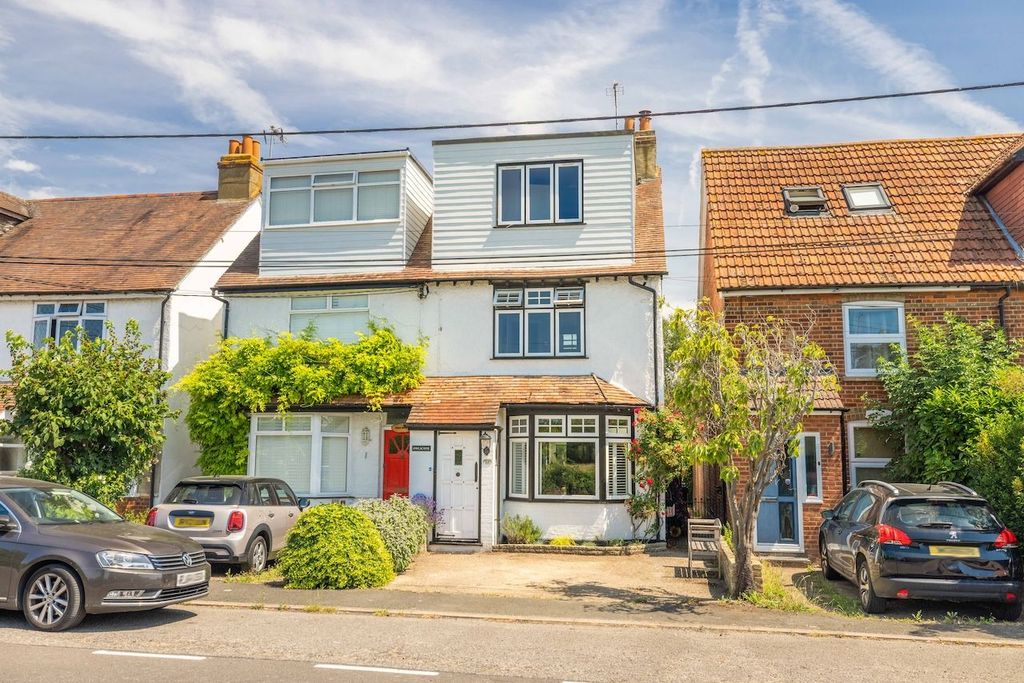 Property photo 1 of 34