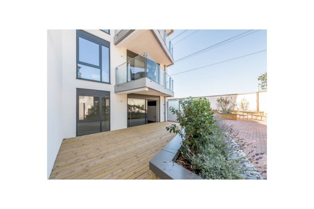 Property photo 1 of 13 Photo 0