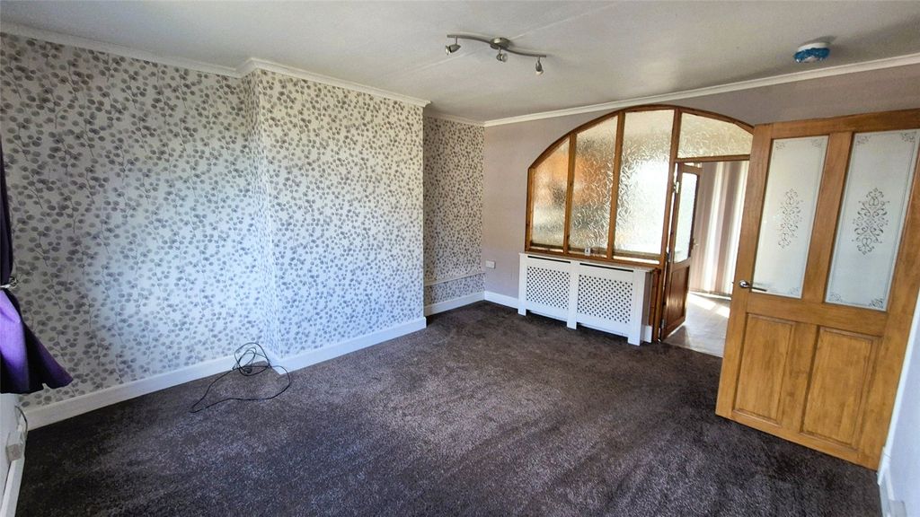 Property photo 2 of 10 Picture No. 02
