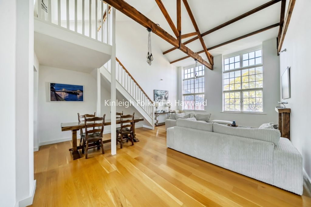 Property photo 2 of 14 1Baf3593-5786-4E07-8