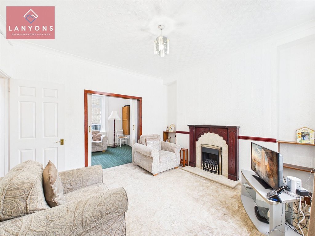 Property photo 2 of 13 Picture No. 07