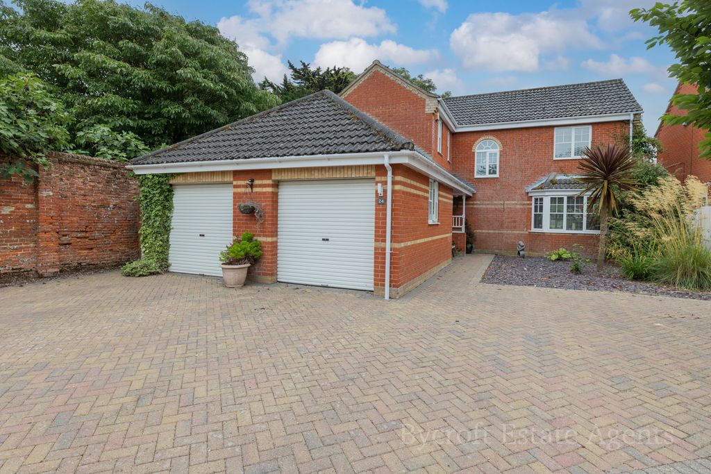 Property photo 1 of 19