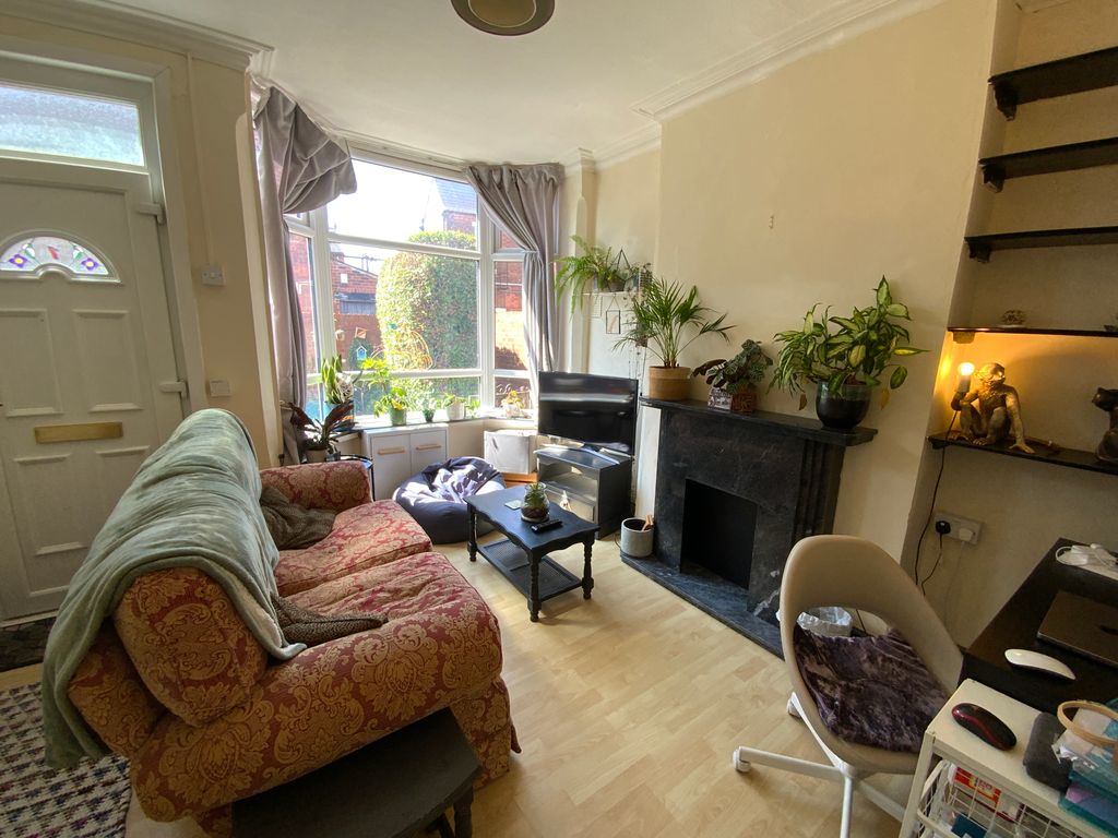 Property photo 3 of 14 Img_1813