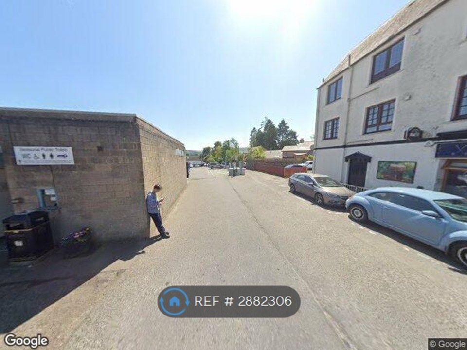 Property photo 1 of 1
