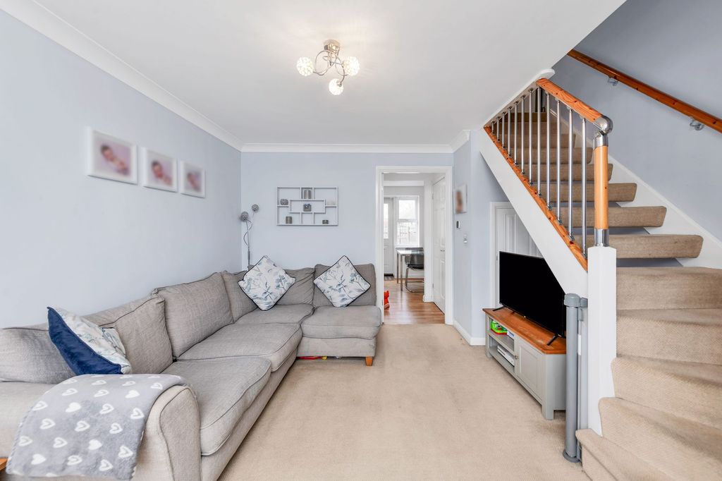 Property photo 3 of 14