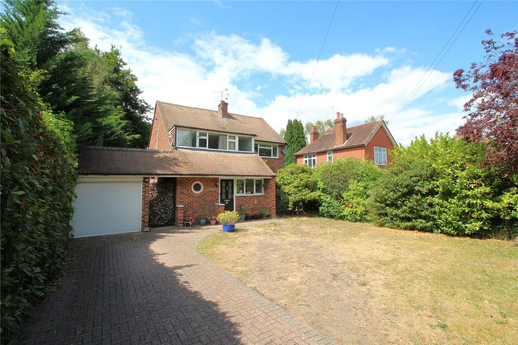 Property photo 1 of 28 Picture No. 21