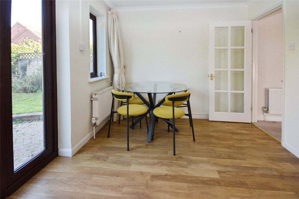 Property photo 3 of 12 Picture No. 06