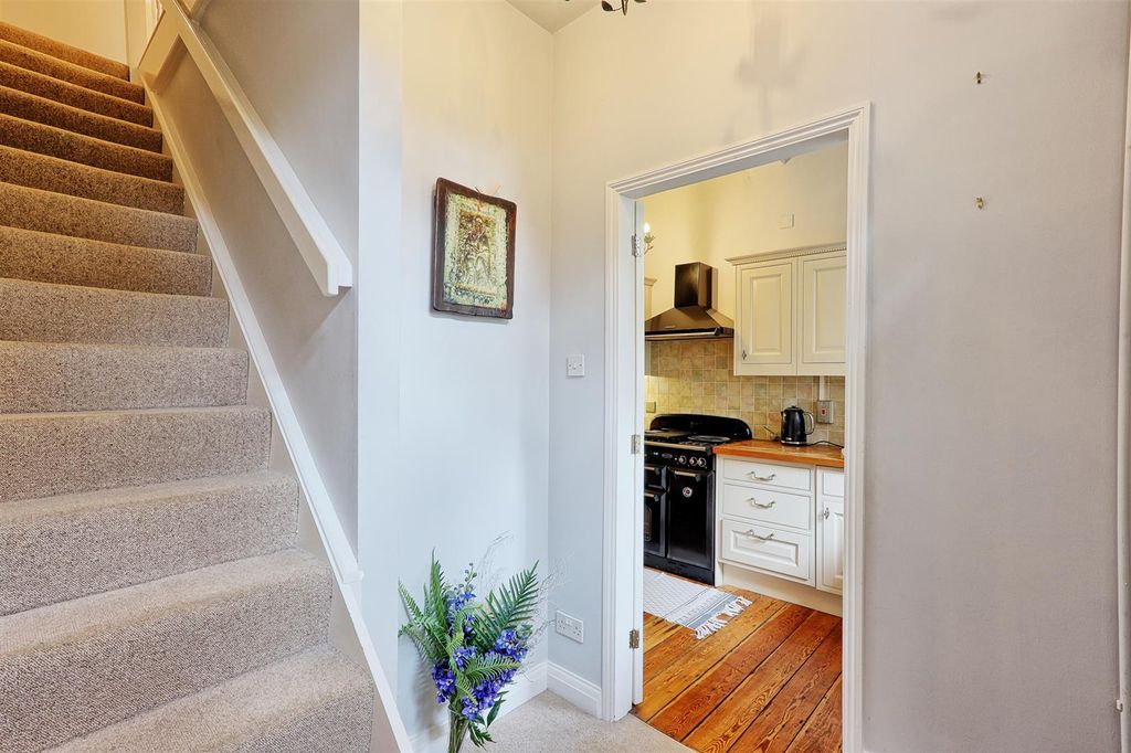 Property photo 2 of 16 Img_9291_2_3_Easyhdr-Interior3.Jpg