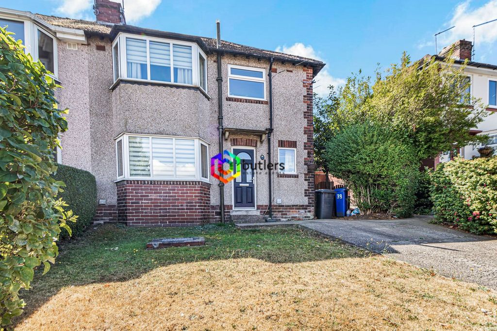 Property photo 1 of 15 Front
