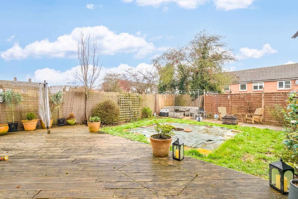 Property photo 3 of 23 4857956