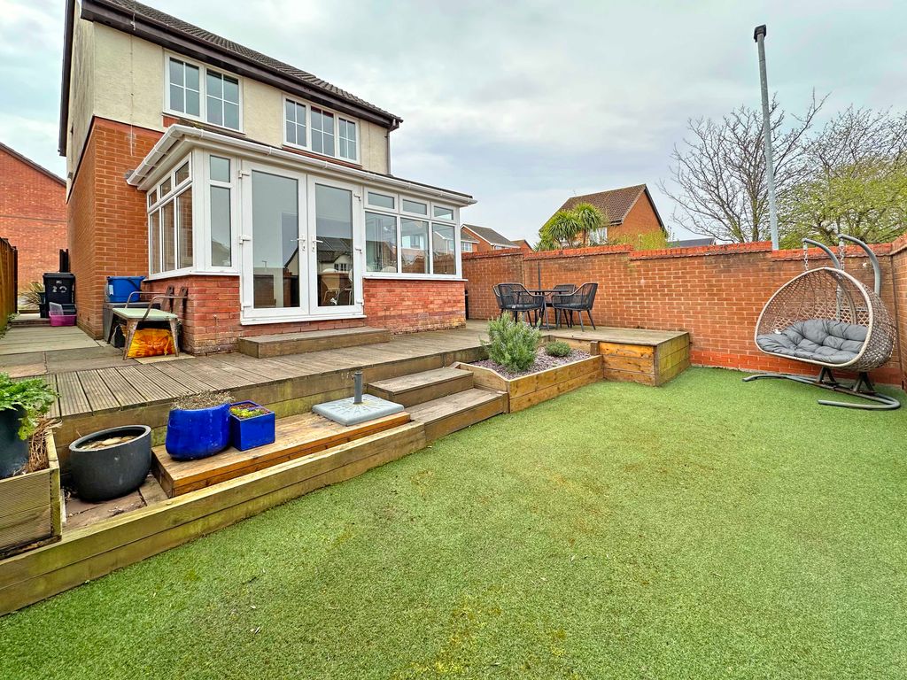 Property photo 2 of 15