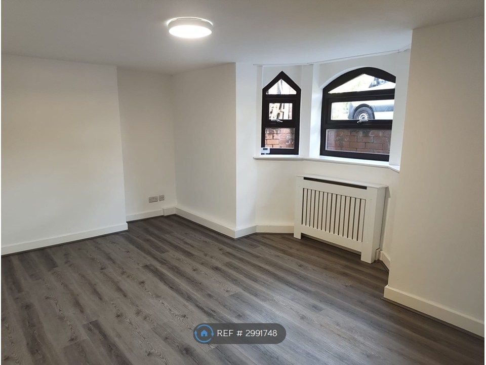 Property photo 3 of 8