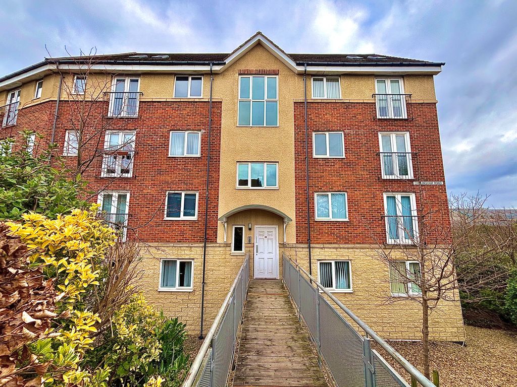 Property photo 1 of 11