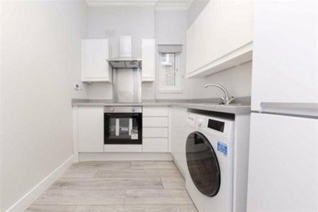 Property photo 3 of 6 3Rondu