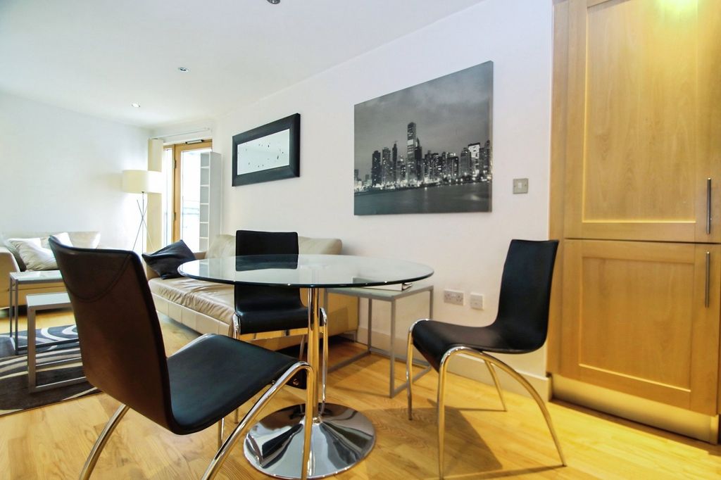 Property photo 3 of 9 Picture No. 20