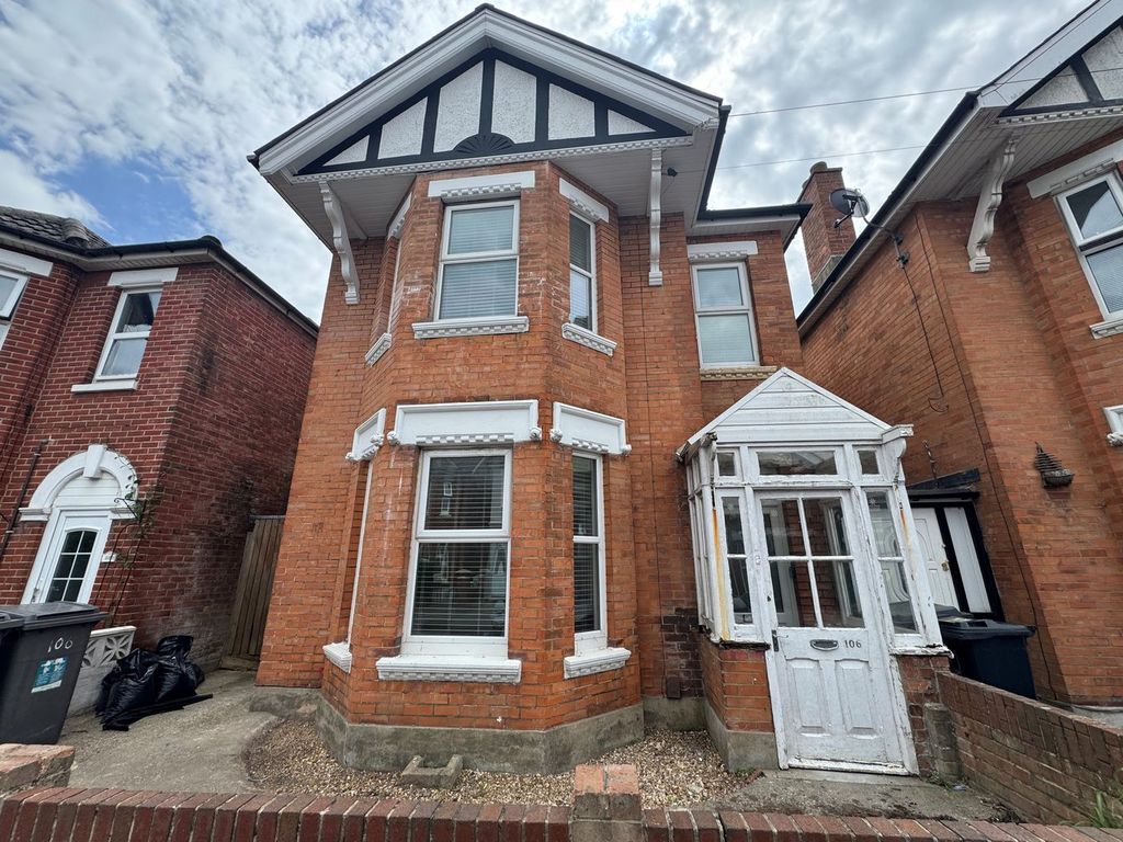 Property photo 1 of 1