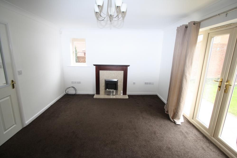 Property photo 3 of 9 Approachdownstairs Wcloungekitchenbedroom 1Bedroom 2Bedroom 3Bathroomgarden
