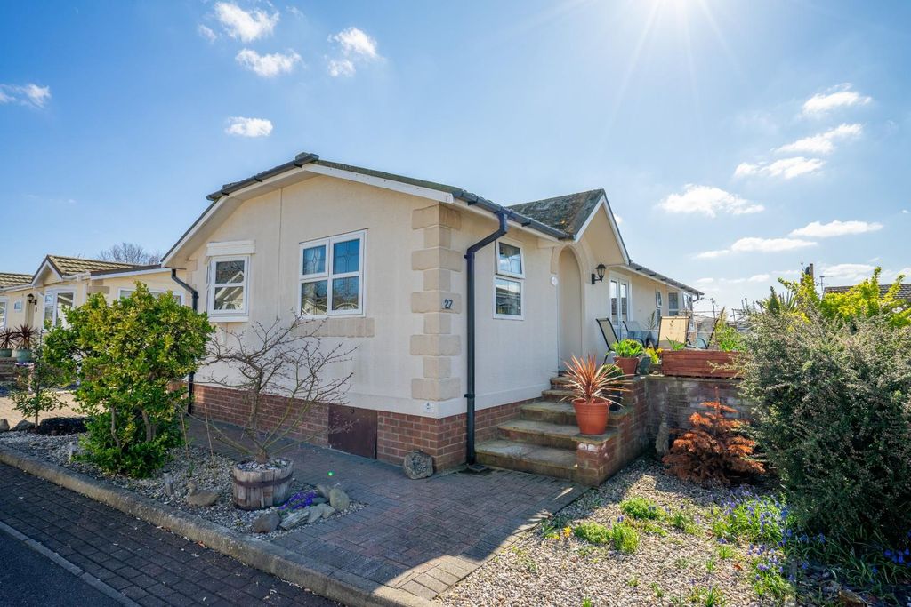 Property photo 1 of 16 27Tw-26.Jpg
