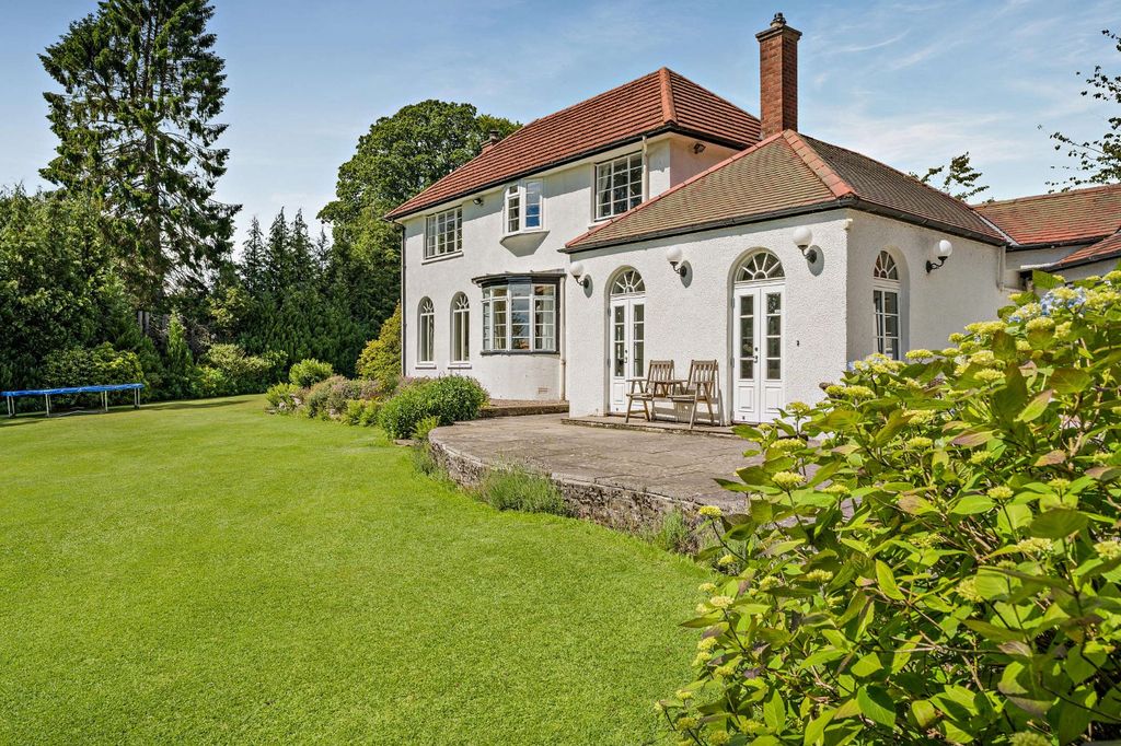Property photo 1 of 23 Picture No. 05