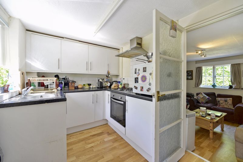 Property photo 3 of 5 Photo 9