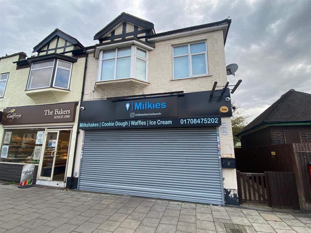 Property photo 2 of 17 High Street - Front.Jpg