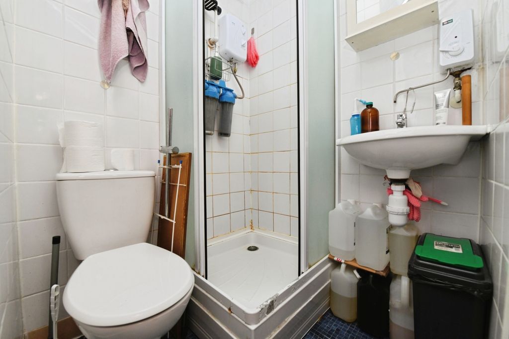 Property photo 3 of 11 Pbox-Img.Jpg